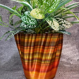 Unique Planter-Large Flowerpot for Plants of all kinds (Autumn color) - 8" Diameter by 7" Tall; Colorful Planter; Modern Planter; USA Store