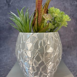 Unique Planter-Small Flowerpot for Plants of all kinds (White Silk color) - 4&quot; Diameter by 4&quot; Tall; Unique Planter; USA Store