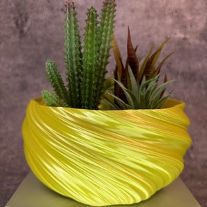 Small Shallow Twisted Planter for Succulents or Cati (Yellow Silk color) - 6" Diameter by 3" Tall; Colorful Planter;Modern; USA Store