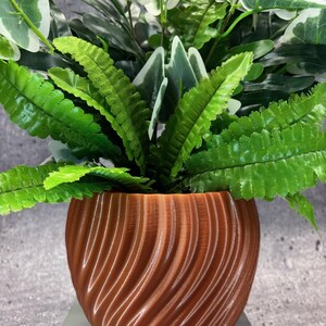 Medium Twisted Flowerpot for Plants of all kinds (Copper color) - 6" Diameter by 4.5" Tall; USA Store; Unique Planter; Modern Planter