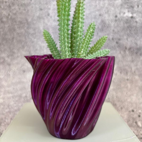 Small Flower Pot for Plants of all kinds (Gradient Purple color) - 4" Diameter by 3.5" Tall