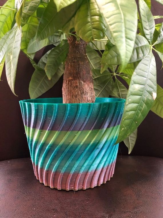 5.875 Diameter by 4.25 Tall Medium Flower Pot for Plants of all kinds 5.875 Diameter by 4.25 Tall Medium Flower Pot for Plants of all kinds