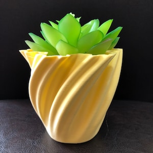 Unique Planter-Small Flower Pot for Plants of all kinds (Matte Yellow color) - 4" Diameter by 3.5" Tall Colorful Planter Modern Planter