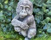 Gorilla Stone Gorilla Lawn Decoration Monkey Outdoor Ornament Wild Animal Hand Cast Lipan Polyresin Gorilla Figurine