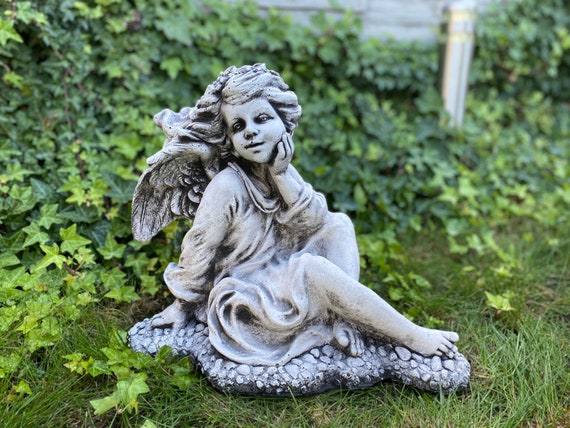 Garden Statue Frost free Cherub in Wings Garden Stone Ornament Statue