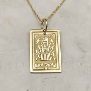 Collier tour de cartes de tarot en or 14 carats, pendentif rectangle de tarot tour en or véritable, bijoux personnalisés de carte de tour, pendentif cadeau de carte de tarot