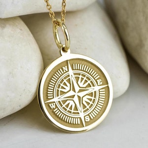 14K Solid Gold Compass Necklace, Life Compass Medallion, Personalized Family Gift, Guiding Compass Charm, North Star Pendant, Disc Necklace