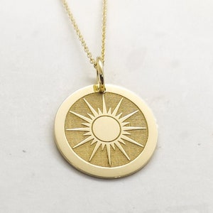 14K Solid Gold Sun Pendant, Personalized Sunburst Disc Necklace, Yellow Gold Sunshine Charm, Engraved Sun Coin Jewelry, Dainty Necklace
