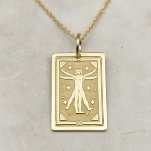 14K Gold Tarot Karte Vitruvianische Mann Halskette, Vitruvianischer Mann Symbol Schmuck, personalisierter zierlicher Anhänger, Vitruvianischer Mann Gemälde Goldanhänger