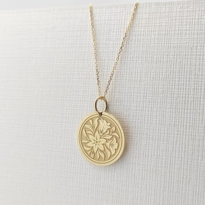 14K Solid Gold Lily Flower Bouquet Pendant, Dainty Flower Bouquet Necklace, Personalized Lillies Bouquet Jewelry, 14K Gold Flower Necklace