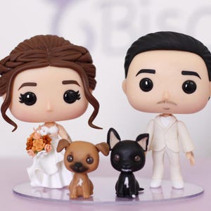 Personalized Wedding Cake Topper with Pets - Custom Bride & Groom Figurines - Cold Porcelain Keepsake