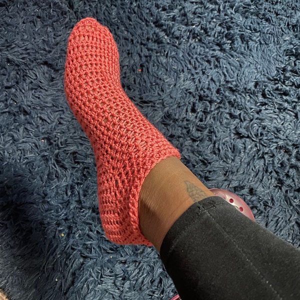 Crochet footie socks