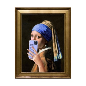 Digital Download Art| Pearl Earring Girl| Cell Phone| Alter Portrait Art| Home Decor| Gallery Wall Art Quotes| Multi Sizes| INSTANT DOWNLOAD