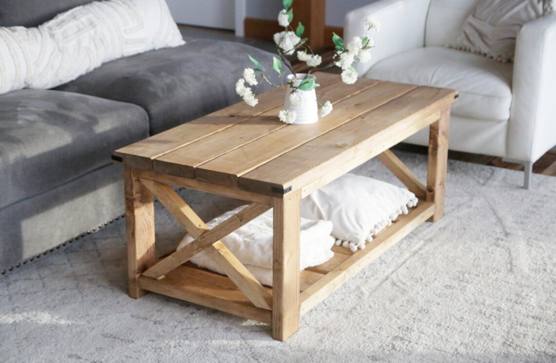 DIY Farmhouse Coffee Table, Unique Coffee Table, Woodworking Modern