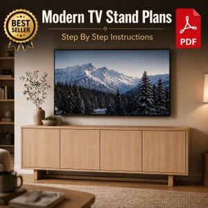 Peut inclure: Un meuble TV en bois clair à quatre portes, sous un grand téléviseur affichant un paysage de montagne enneigée. L'image comprend le texte "Modern TV Stand Plans" et "Step By Step Instructions". Un badge "Best Seller" est visible.