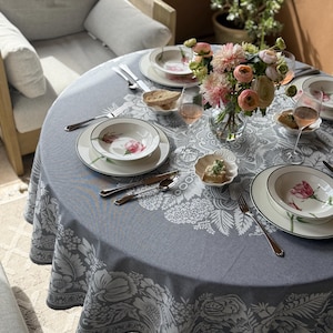 Williams Sonoma Jacquard Round Grey Vintage Floral 100% Cotton 70” NEW