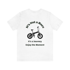 Es ist kein Race Ebike Tee
