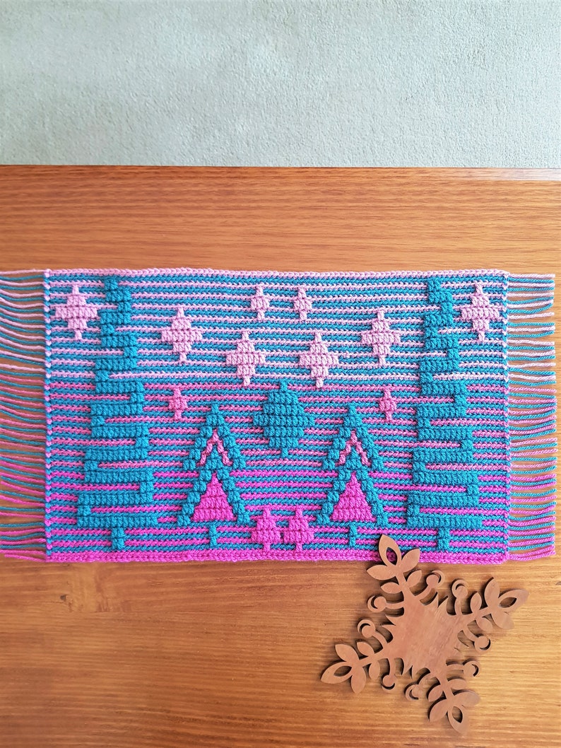 Festive Placemat Mosaic Overlay Crochet Christmas Placemat Etsy