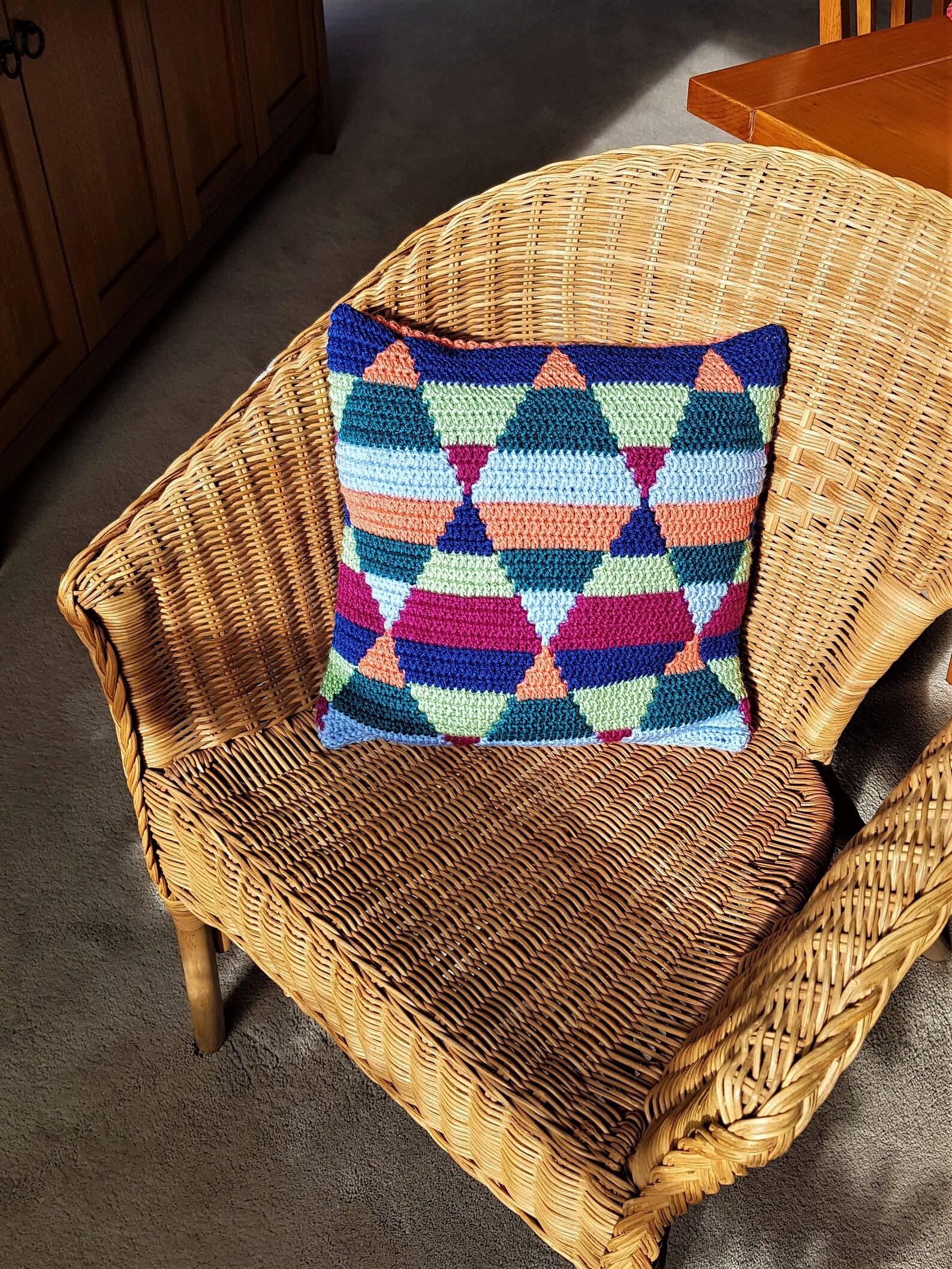 Mosaic Crochet Cushion PDF Pattern, Overlay Mosaic, Home Decor Cushion