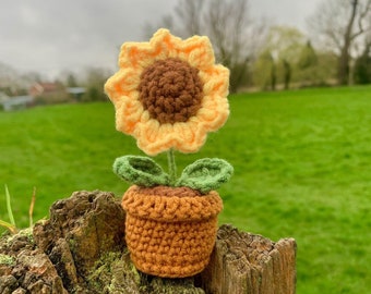 Crochet Sunflower/Forever Sunflower/Tiny plant