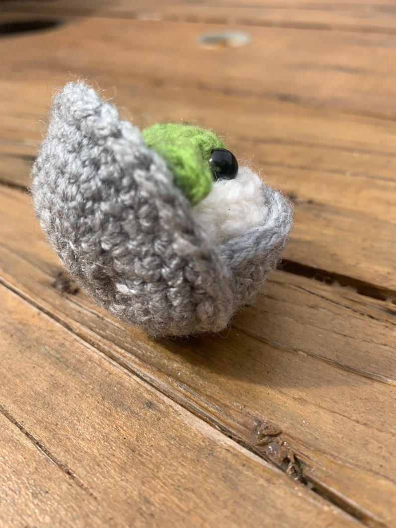 Crochet The Child / Mandalorian / Star Wars / Baby Yoda image 2