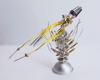 Ręcznie robiona metalowa rzeźba ośmiornicy, sztuka steampunkowa z owadami, ozdoba w kształcie robota