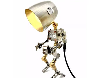 Steampunk Robot with a Bulb Head Table Desk Lamp Metal Model Light Mechanical Home Decor Robot Sculpture Aesthetic Art Unique Lighting Gifts