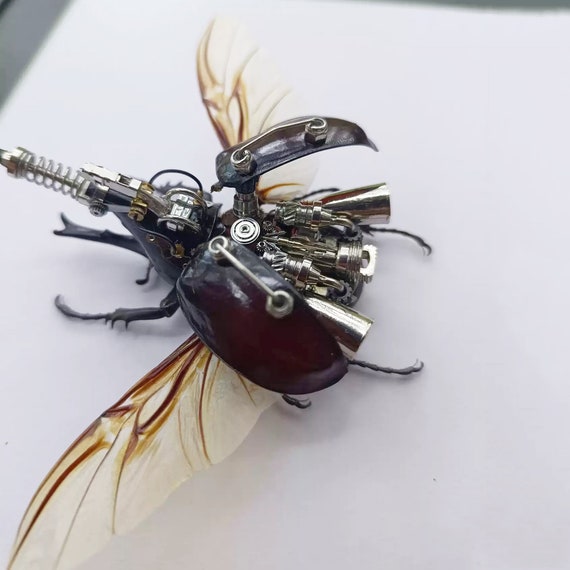 DELUXE スノーボード 昆虫デザイン DELUXE スノーボード 昆虫デザイン