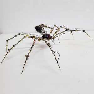 Mechanical Steampunk Spider Mutant Robot Sculpture Made by New Watch Clockwork Parts Gadgets Home Desk Office Table Aesthetic Art Decor