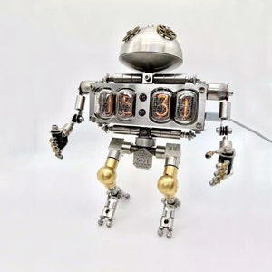 Nixie Tube Clock Robot Table Desk Lamp SS Metal Model Robots Sculpture Aesthetic Art Unique Lighting Art Home Office Table Decor Best Gifts