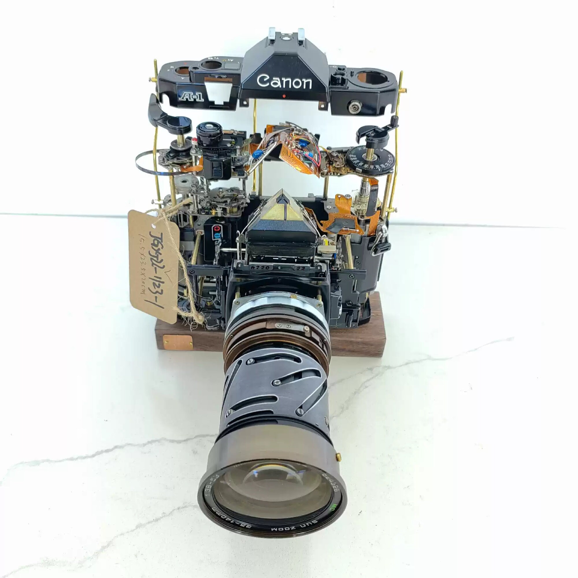 キヤノンカメラの解体アート：3D機械彫刻、写真ギフト - Etsy 日本