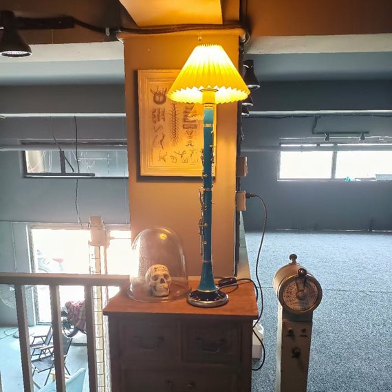 Industrial Table Lamp Musical Instruments Pole In Retro Vintage Mechanical Style Rustic Home Art Decor Gifts for Clarinet Saxophone Player