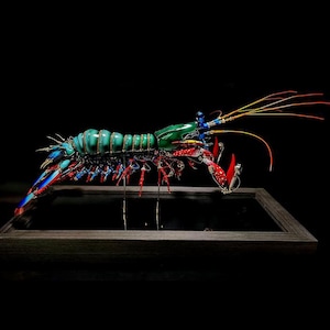 Mechanical Mutant 3D Mantis Shrimp Sculpture, Handmade Crafts Sculpture for Table Home Art Decor, Gifts for Insect Lover, Insect Art Gifts