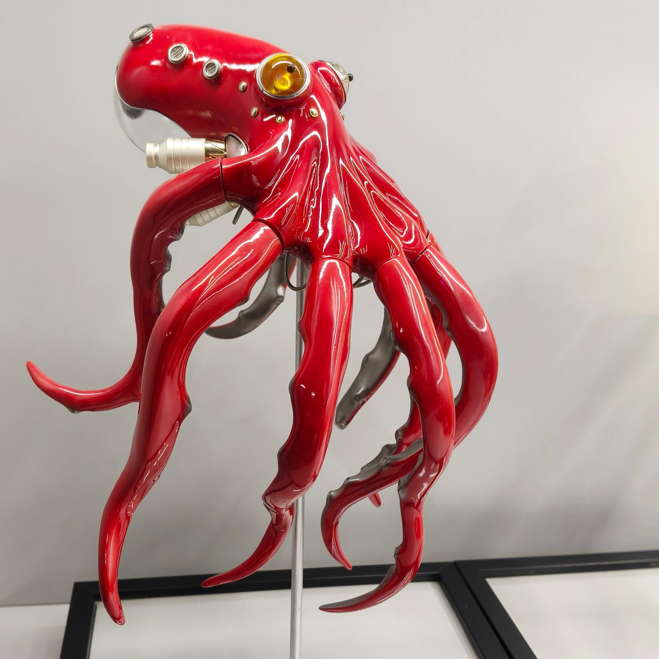 機械仕掛けのタコの彫刻、ユニークな3Dロボットクリーチャー動物