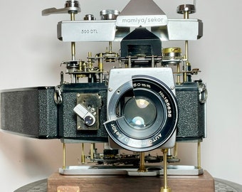 Disassembled 3D Mechanical Camera with Sectional Lens, Deconstructed Art, Decorative Accessories, Photography Lover Gifts for Photographer