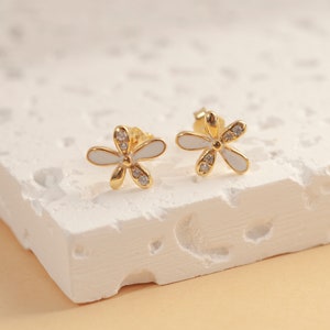 Flower Stud Earrings, Flower Minimalist Earrings, 925 Sterling Silver Stud Earrings, Cute Stud Earrings(E0198-M02267)