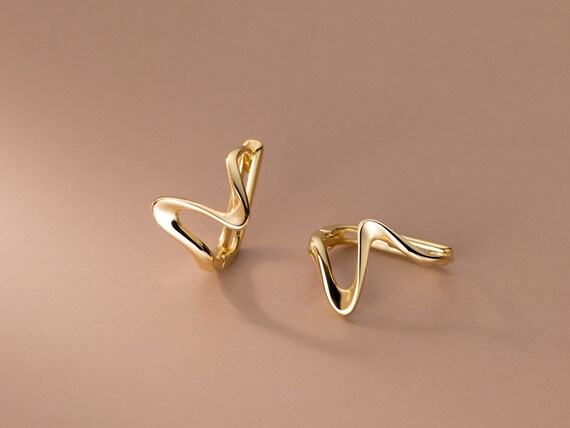 Unique Twist Wave Hoop Earrings 18K Gold Plate Hoop Earrings - Etsy