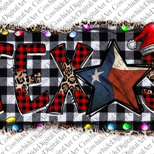 K&ouml;nnte beinhalten: Ein rot-schwarzes Buffalo-Karomuster mit dem Wort "TEXAS" in wei&szlig;en Buchstaben. Die Buchstaben sind mit einem Leopardenmuster und einem Stern mit der Flagge von Texas verziert. Das Design ist von einem schwarz-wei&szlig;en Karomuster und einer Lichterkette umgeben.