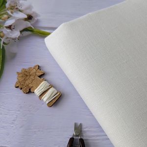 28ct Zweigart  Cashel  Linen Cross Stitch Fabric/Linen Fabric for counted cross stitch/ Antique White color