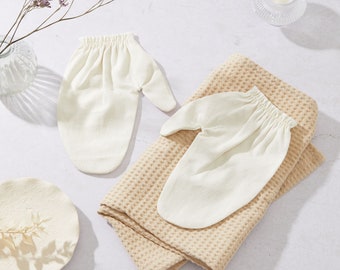 Soothing Raw Silk Gloves
