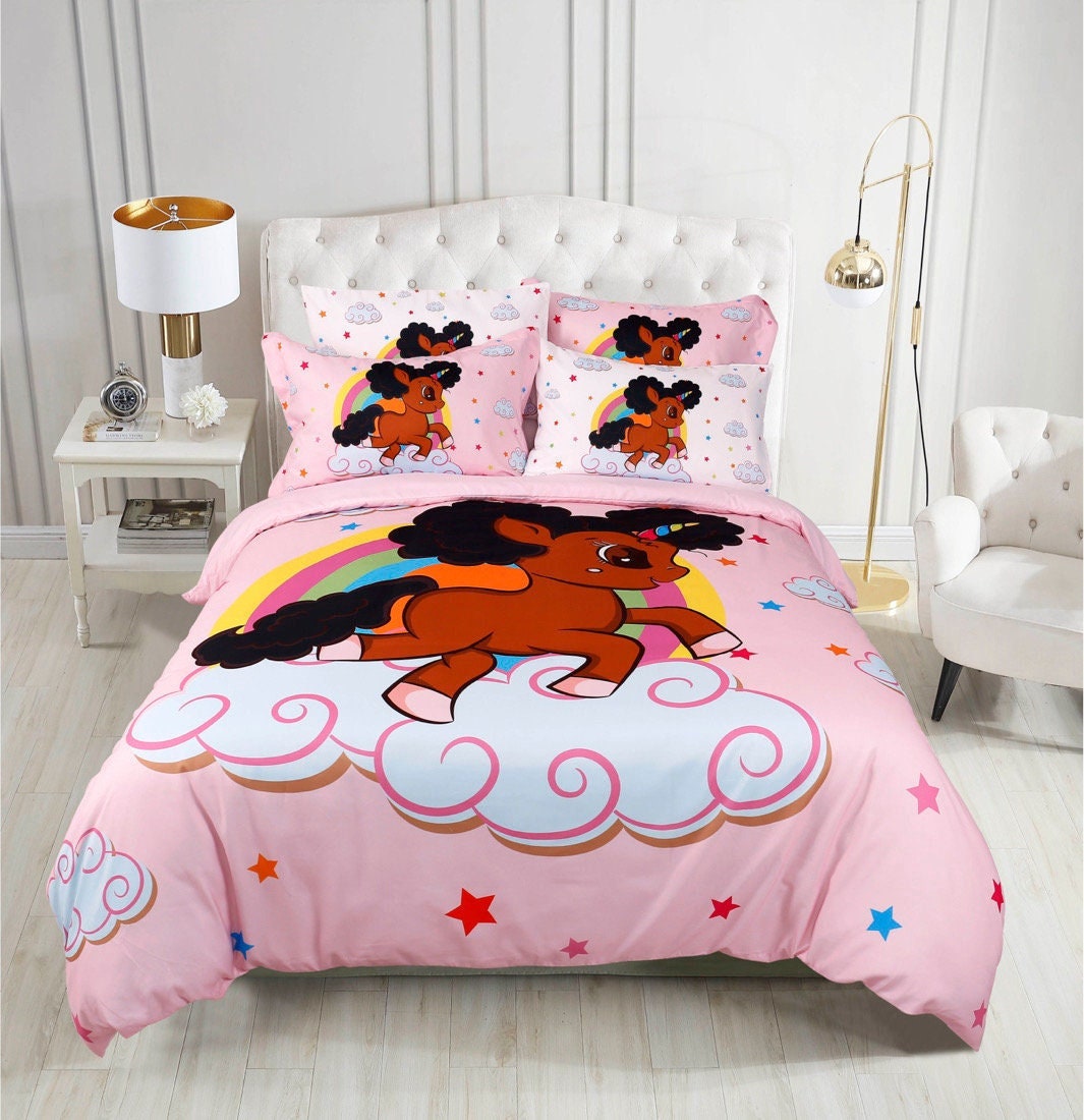 Home & Main Kids 3 Piece Reversible Plush Quilt & Pillow Sham Set Full/Queen, Pink Unicorn 