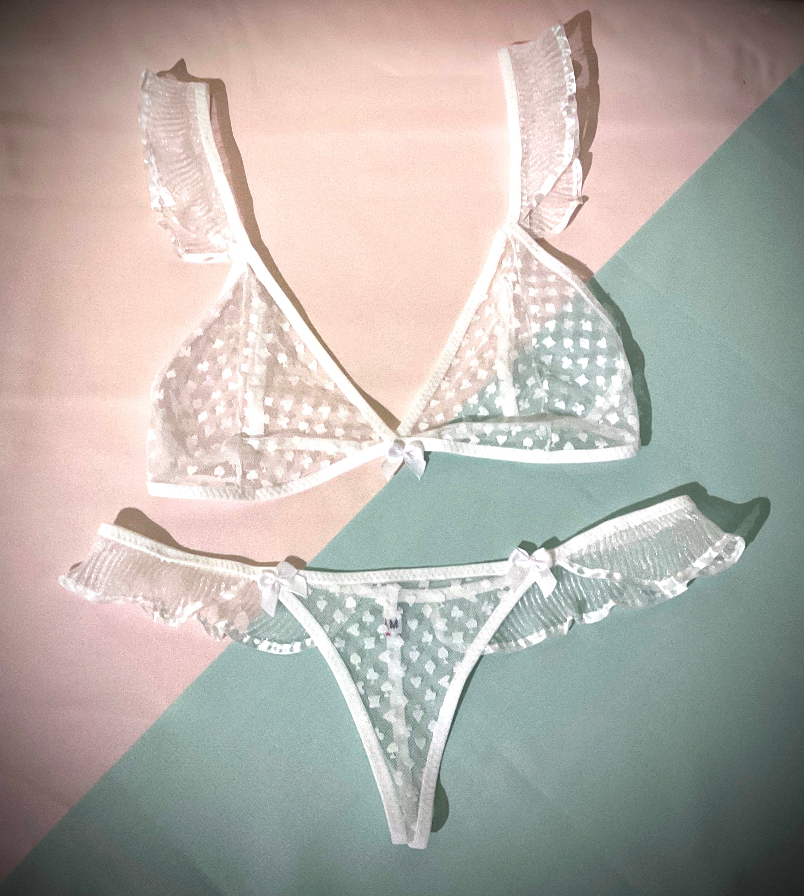 Women's bra + thong set with white fishnet pattern, heart tiles, clover spades + small white bows Made in France