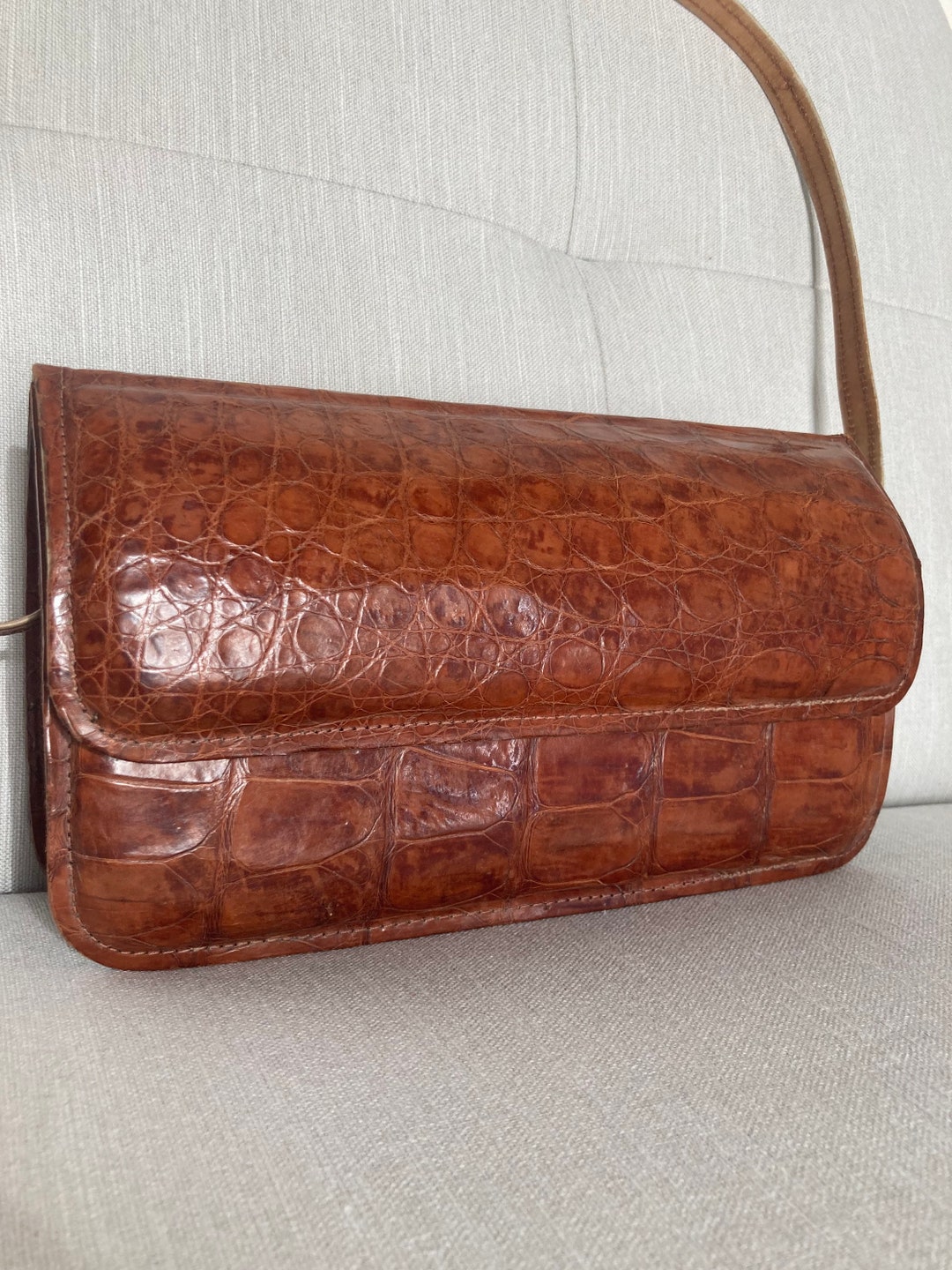 Leather Crossbody Purse in Crock Style Finish - Etsy