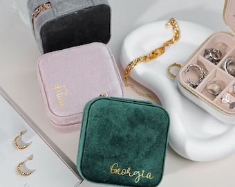 Joyero de terciopelo con nombre personalizado, joyero de cumpleaños personalizado, regalo de dama de honor, estuche de viaje para joyas, regalos para su cumpleaños