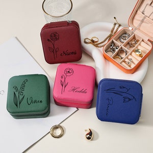 Portagioie con nome di fiore di compleanno personalizzato, portagioie di compleanno personalizzato, regalo per damigella d'onore, piccolo portagioie da donna ricordo