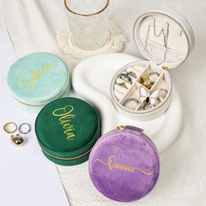Portagioielli da viaggio rotondo personalizzato, scatola portagioielli personalizzata, regalo perfetto per Natale e le feste, proposta di damigella d'onore, scatola portagioielli in velluto