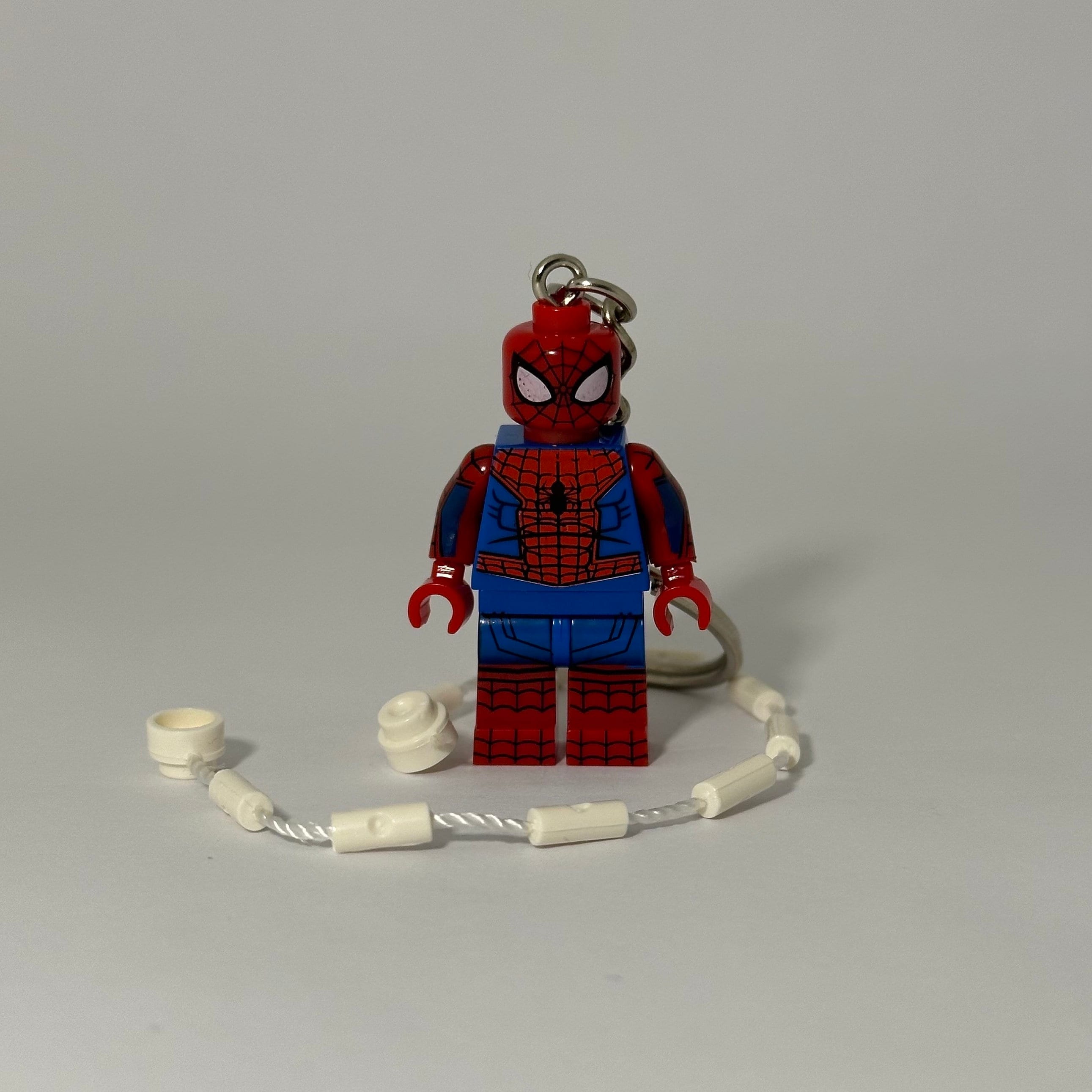 Spiderman mini figure keychain - geek nerd retro avengers keyring spider-man marvel