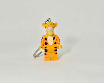 Tigger mini figure keychain - 90’s nostalgia cartoon gift geek nerd Winnie the Pooh