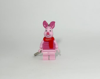 Piglet mini figure keychain - 90’s nostalgia cartoon gift geek nerd Winnie the Pooh