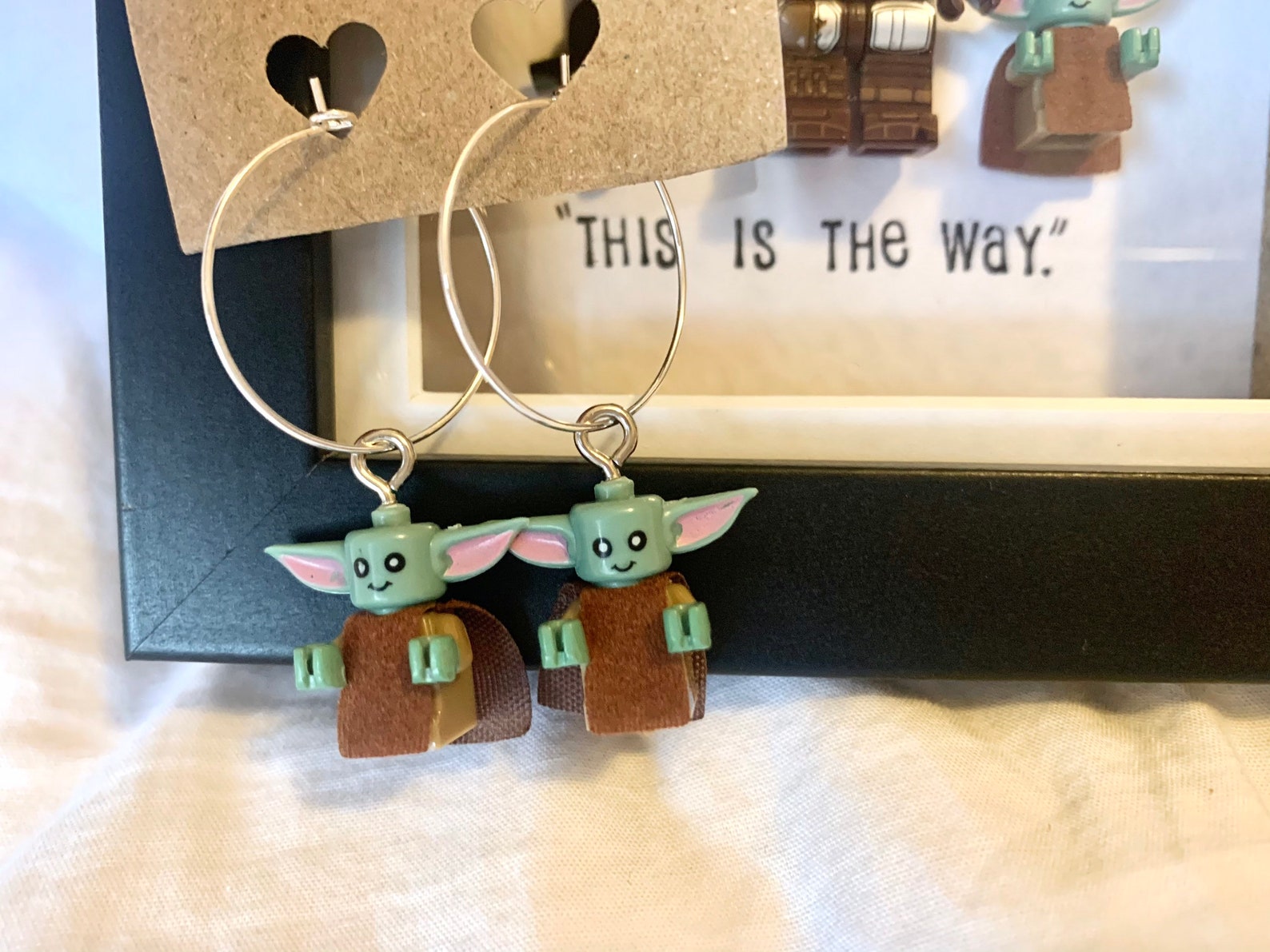 Baby Yoda Mandalorian Earrings / Star Wars / character Etsy